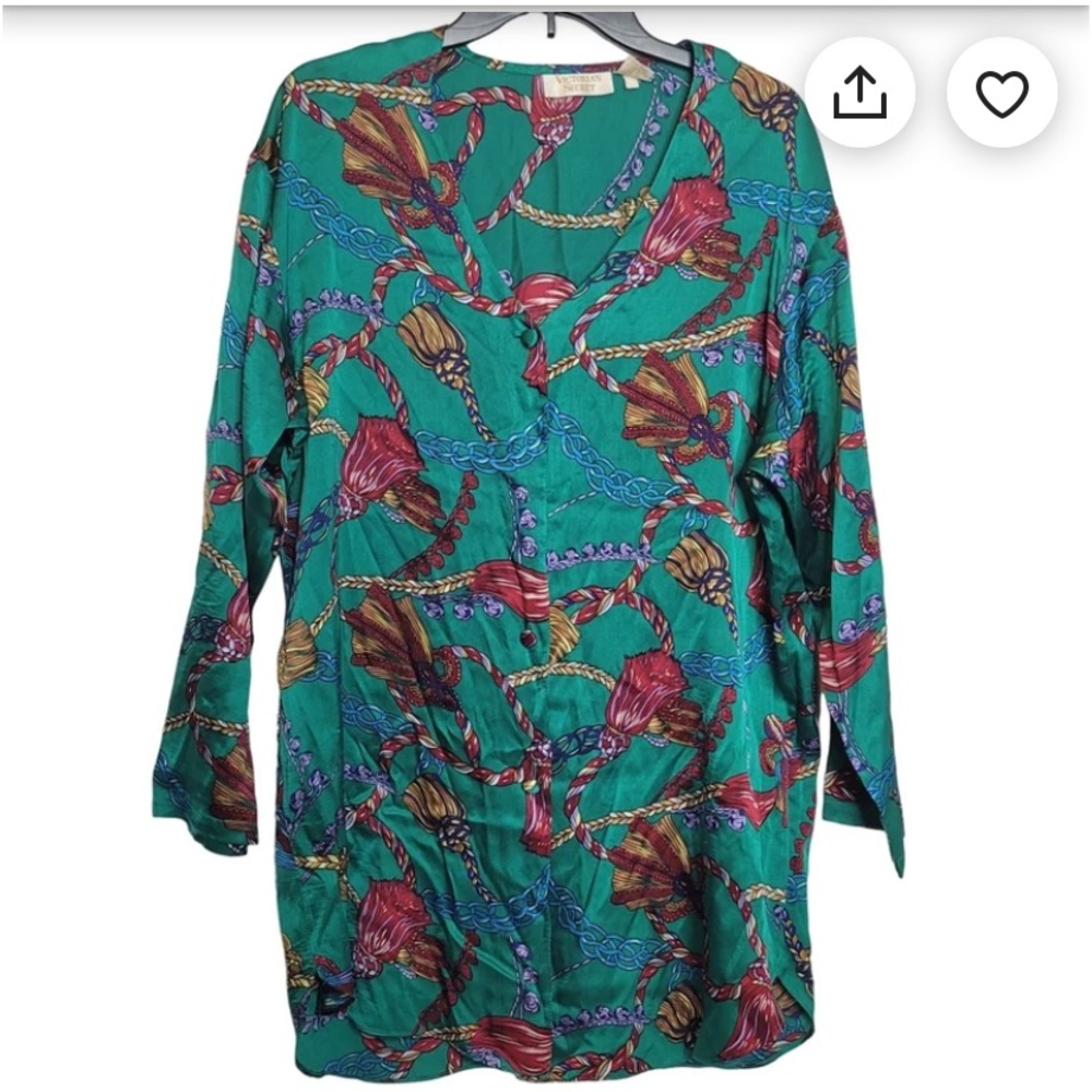 VICTORIA’S SECRET vintage 90s gold label 100% silk Pajama top size small
